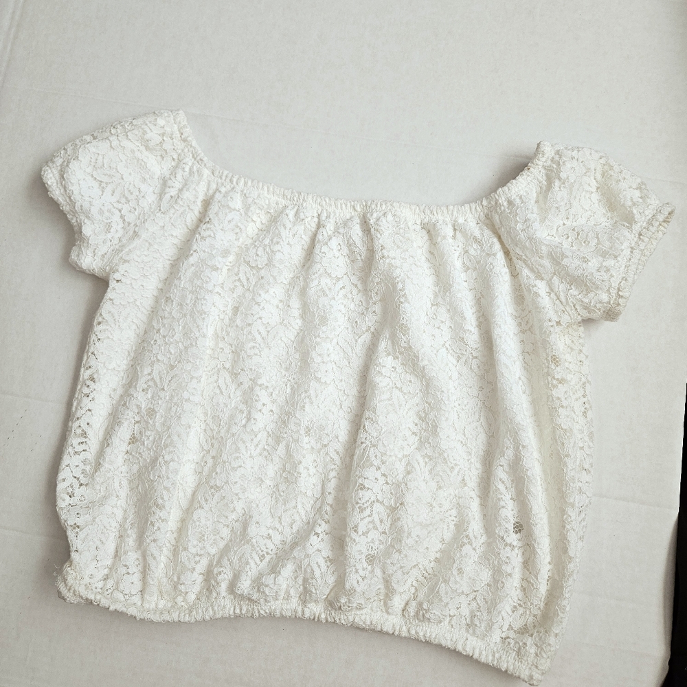 Ardene White Flower Top
